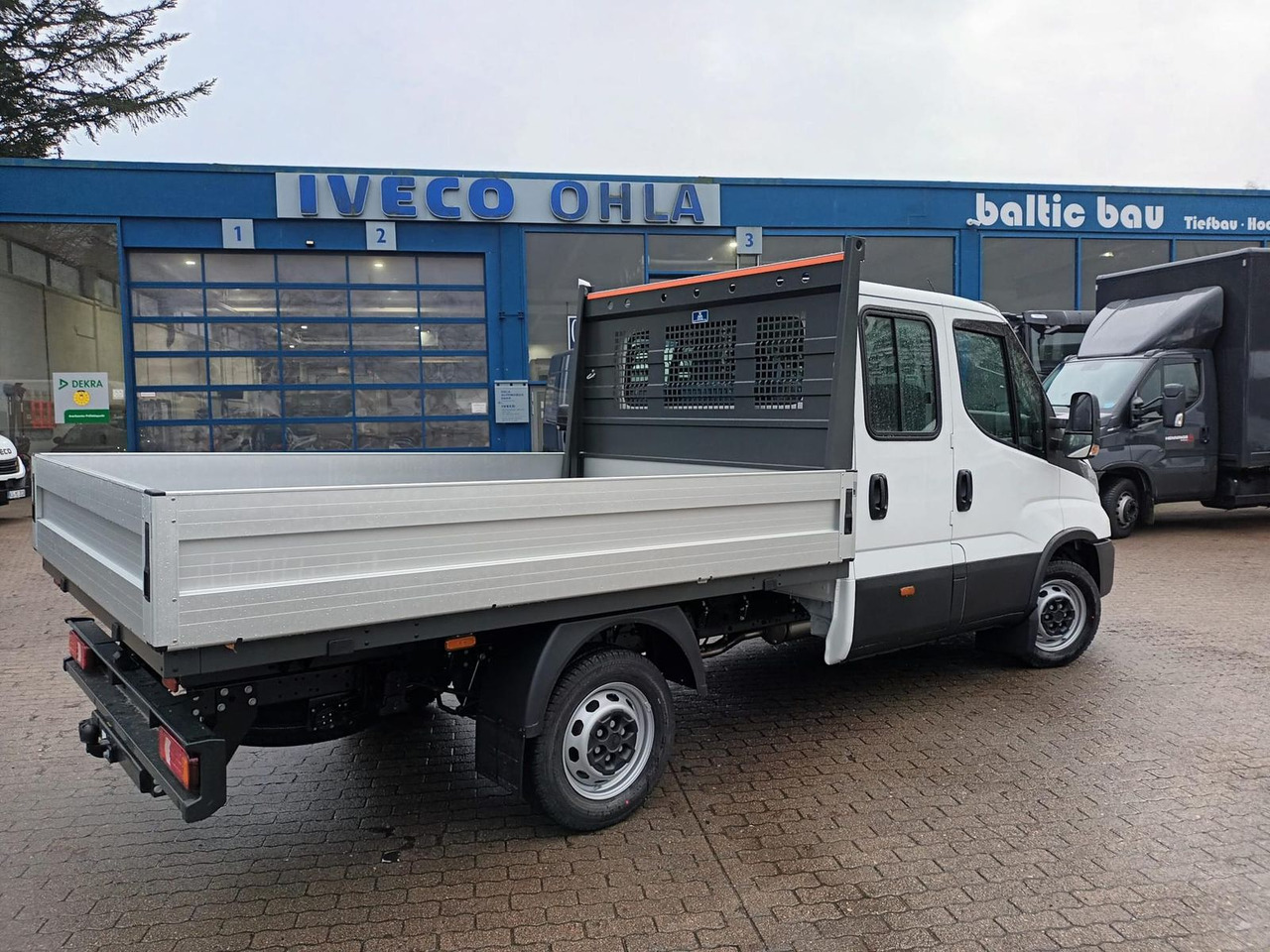 Iveco Daily 35S16H3.0Y Doka *Pritsche*KLIMA*AHK* 11... - Бордови бус, Бус с двойна кабина: снимка 5 Iveco Daily 35S16H3.0Y Doka *Pritsche*KLIMA*AHK* 11... - Бордови бус, Бус с двойна кабина: снимка 5