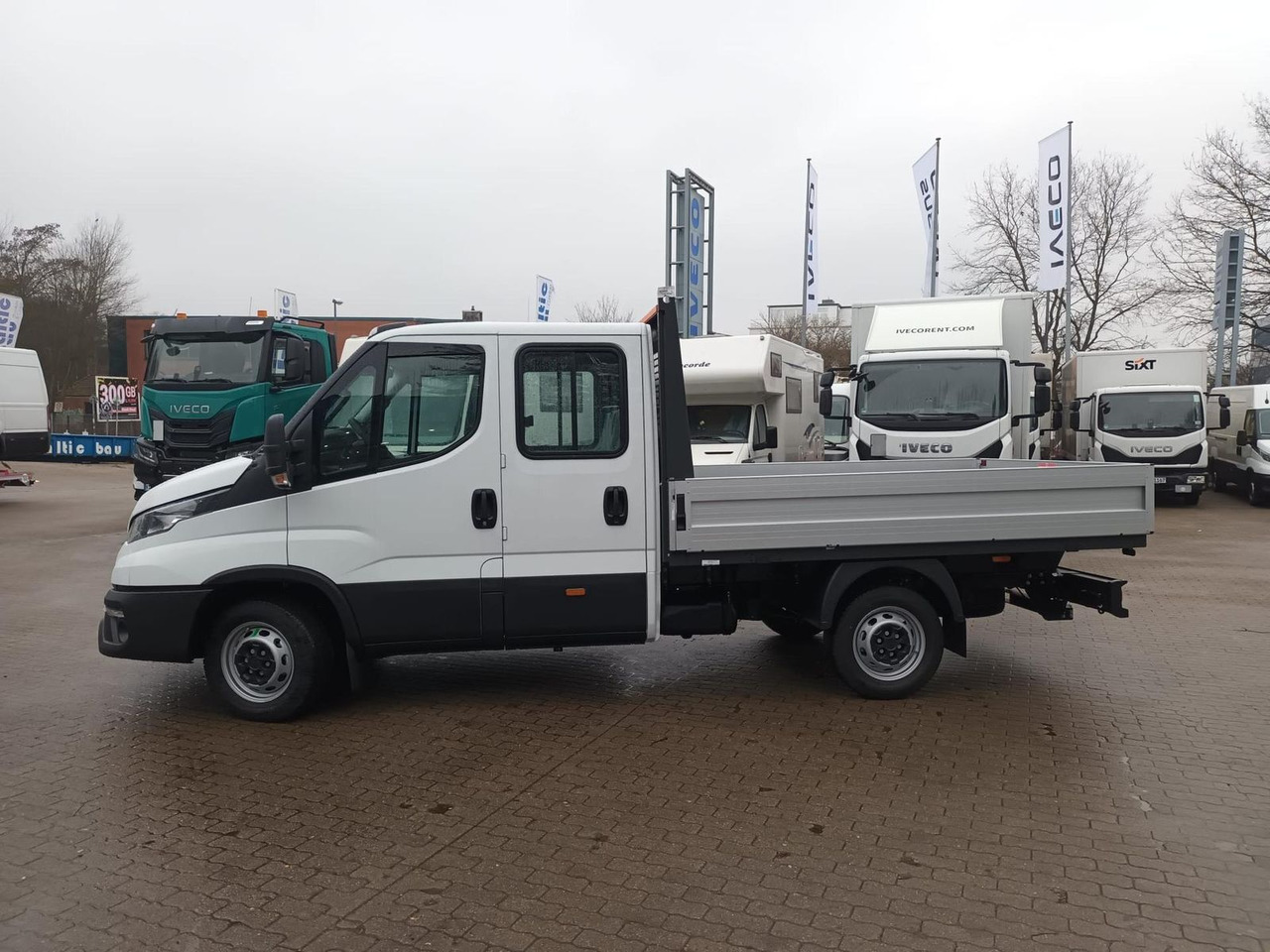 Iveco Daily 35S16H3.0Y Doka *Pritsche*KLIMA*AHK* 11... - Бордови бус, Бус с двойна кабина: снимка 2 Iveco Daily 35S16H3.0Y Doka *Pritsche*KLIMA*AHK* 11... - Бордови бус, Бус с двойна кабина: снимка 2