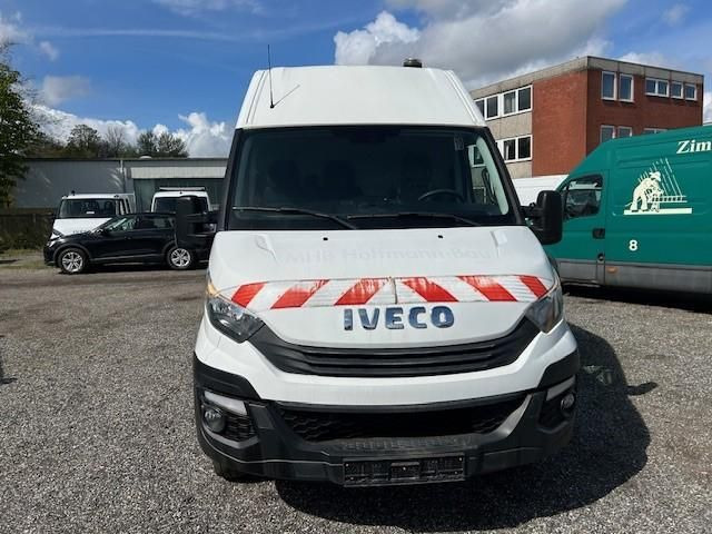 Iveco Daily 50C18HA8V 3520L Automatik,AHK (179 PS),... - Товарен бус: снимка 2 Iveco Daily 50C18HA8V 3520L Automatik,AHK (179 PS),... - Товарен бус: снимка 2