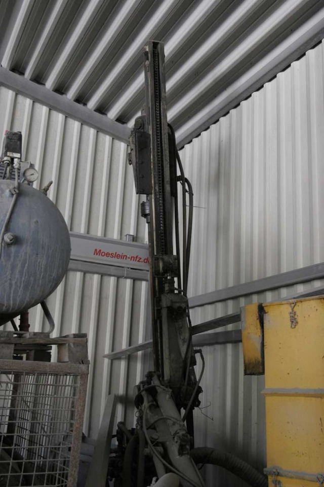 Ingersoll-Rand LM100 Pneumatic drill / Pneumatisches Bohrgerät - Пробивна машина: снимка 1 Ingersoll-Rand LM100 Pneumatic drill / Pneumatisches Bohrgerät - Пробивна машина: снимка 1