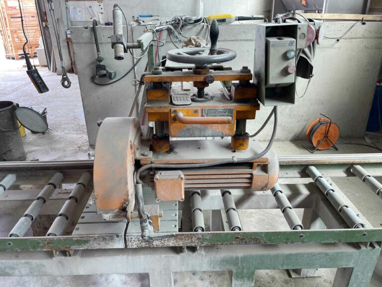 Löffler KS40 / 500 HV – crosscut saw / Ablängsäge - Машина: снимка 1 Löffler KS40 / 500 HV – crosscut saw / Ablängsäge - Машина: снимка 1