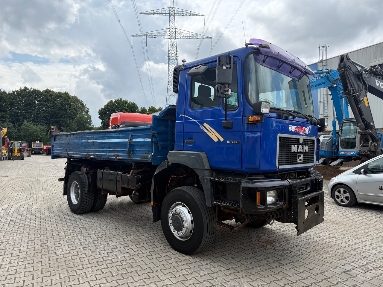 MAN 19.364 3-Seiten-Kipper Allrad Winterdienst - Самосвал камион: снимка 3 MAN 19.364 3-Seiten-Kipper Allrad Winterdienst - Самосвал камион: снимка 3