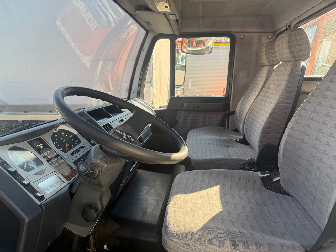 Бордови камион, Камион с кран MAN 8.163 L2000 Pritsche+Kran Hiab 035: снимка 7