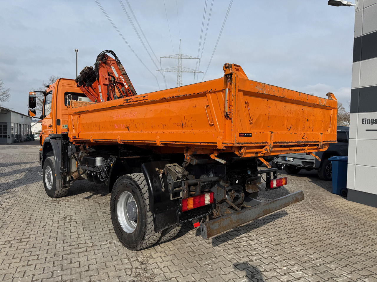 Mercedes-Benz 1833 Axor Kipper Kran Allrad - Самосвал камион, Камион с кран: снимка 5 Mercedes-Benz 1833 Axor Kipper Kran Allrad - Самосвал камион, Камион с кран: снимка 5