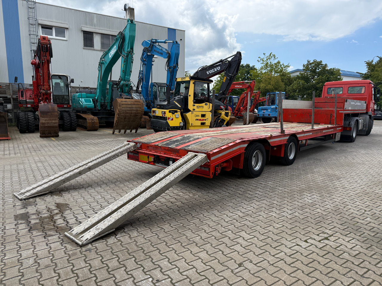 Schwarzmüller F-Serie Tieflader Nachlaufgelenkt ZS TOP - Нискорамна площадка полуремарке: снимка 4 Schwarzmüller F-Serie Tieflader Nachlaufgelenkt ZS TOP - Нискорамна площадка полуремарке: снимка 4