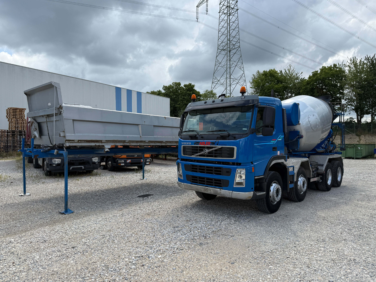Volvo FM420 Wechselsystem Kipper Betonmischer - Бетоновоз: снимка 2 Volvo FM420 Wechselsystem Kipper Betonmischer - Бетоновоз: снимка 2