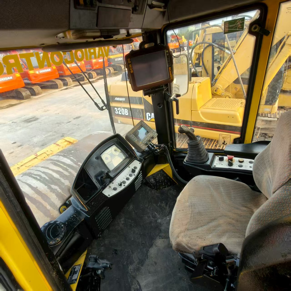 BOMAG BW226DH - Пътен валяк: снимка 5 BOMAG BW226DH - Пътен валяк: снимка 5
