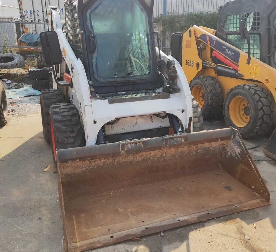 Bobcat S185 - Мини челен товарач: снимка 5 Bobcat S185 - Мини челен товарач: снимка 5