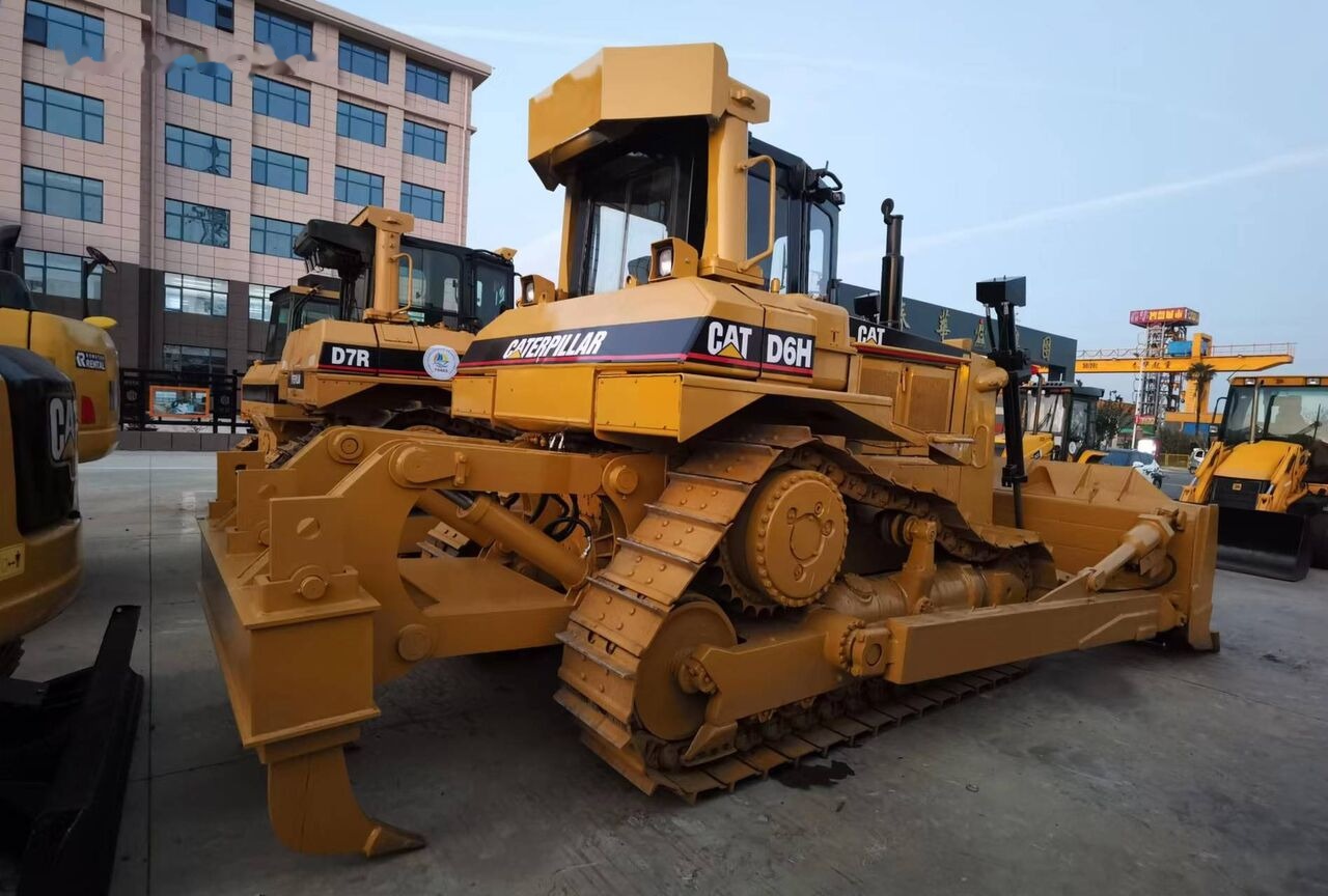 CAT D6H - Булдозер: снимка 5 CAT D6H - Булдозер: снимка 5