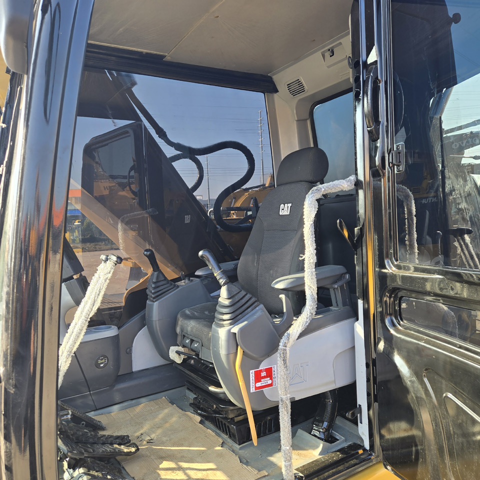 Багер CATERPILLAR 323D L: снимка 14