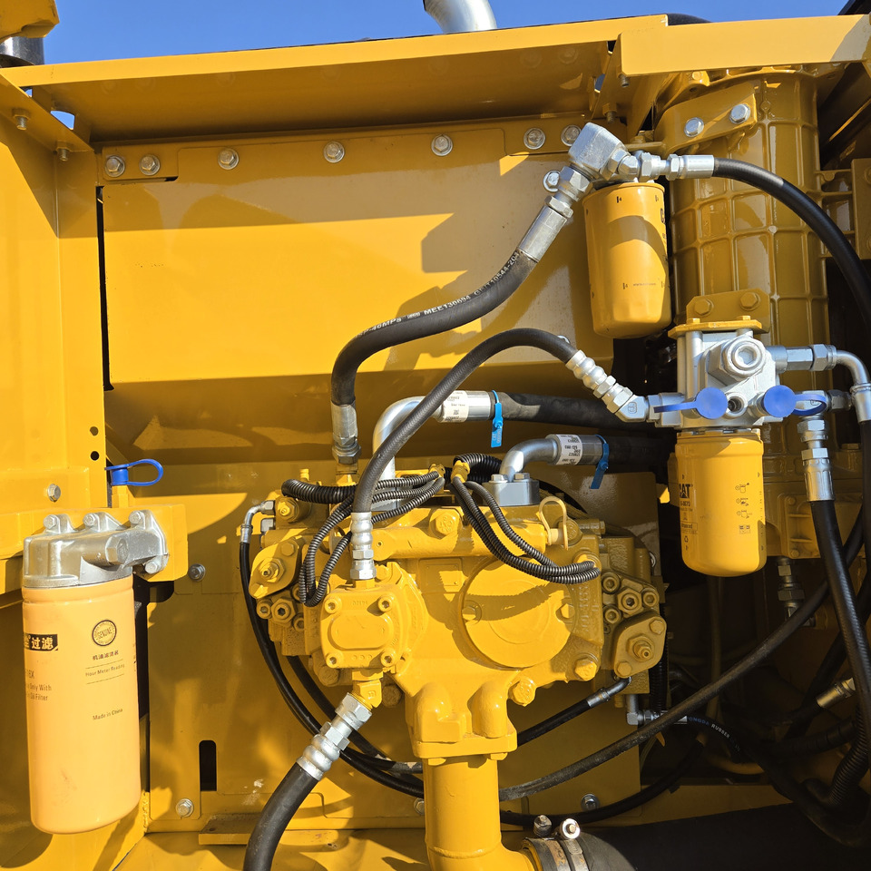 Багер CATERPILLAR 323D L: снимка 12