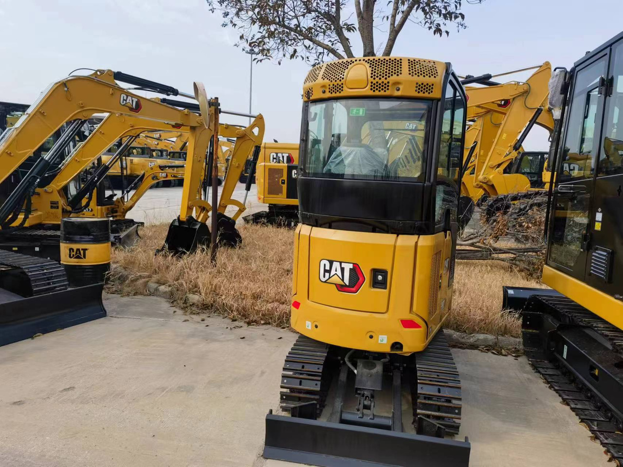 Caterpillar 302 - Верижен багер: снимка 5 Caterpillar 302 - Верижен багер: снимка 5
