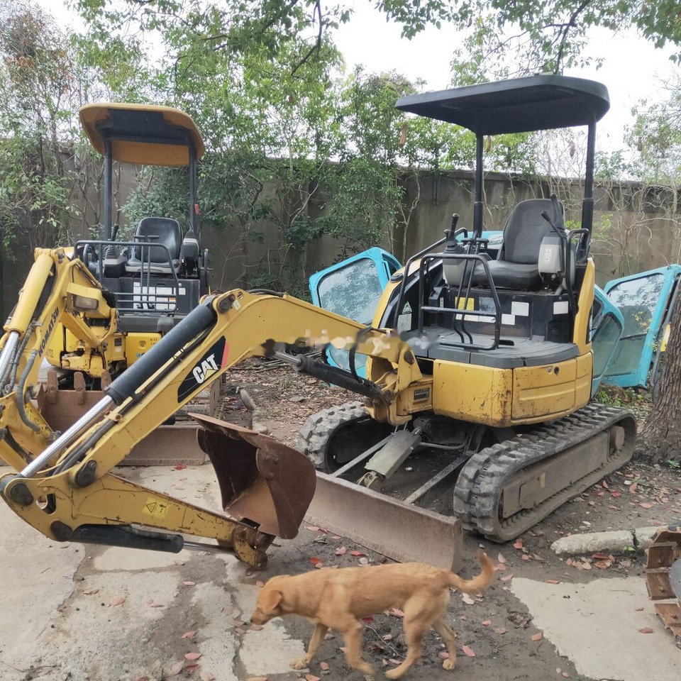 Caterpillar 302C - Мини багер: снимка 5 Caterpillar 302C - Мини багер: снимка 5