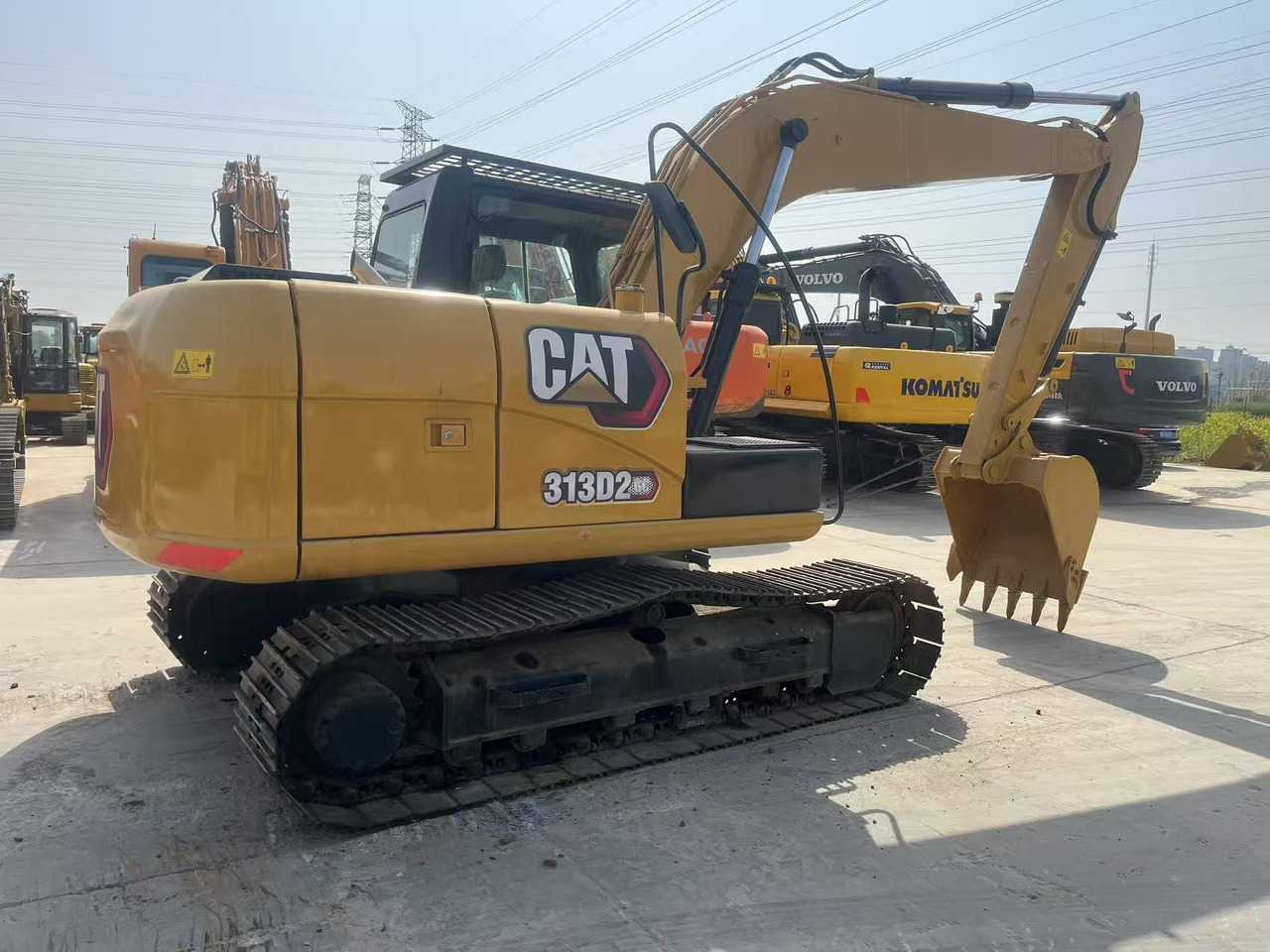 Caterpillar 313D2 - Верижен багер: снимка 4 Caterpillar 313D2 - Верижен багер: снимка 4