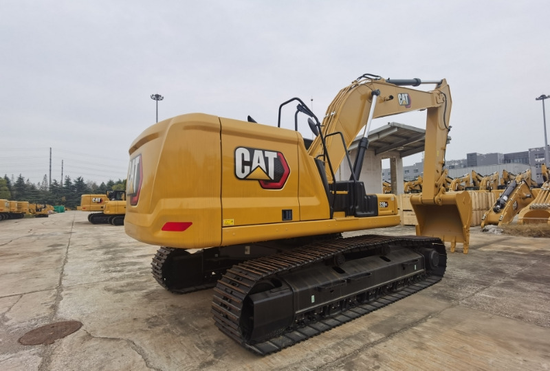 Caterpillar 330GC - Верижен багер: снимка 3 Caterpillar 330GC - Верижен багер: снимка 3