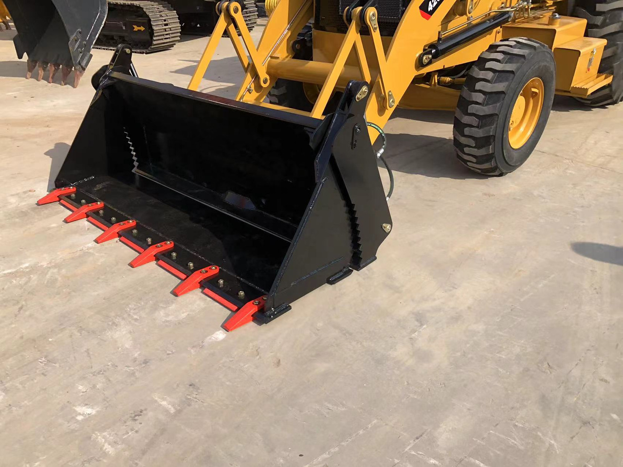 Caterpillar 420F - Багер-товарач: снимка 5 Caterpillar 420F - Багер-товарач: снимка 5