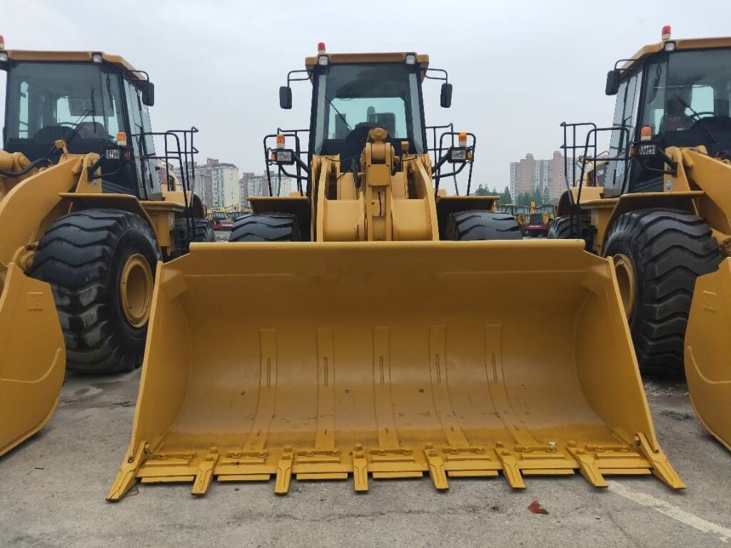 Caterpillar 966H - Колесен товарач: снимка 4 Caterpillar 966H - Колесен товарач: снимка 4