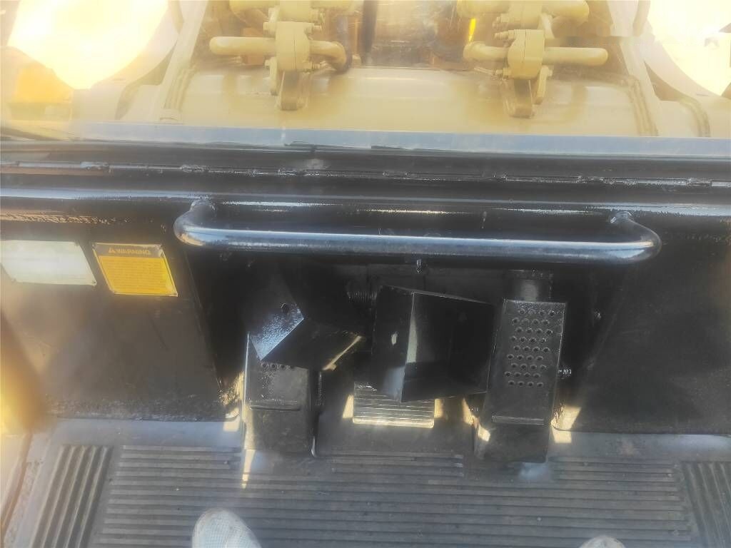 Верижен товарач Caterpillar 973: снимка 5