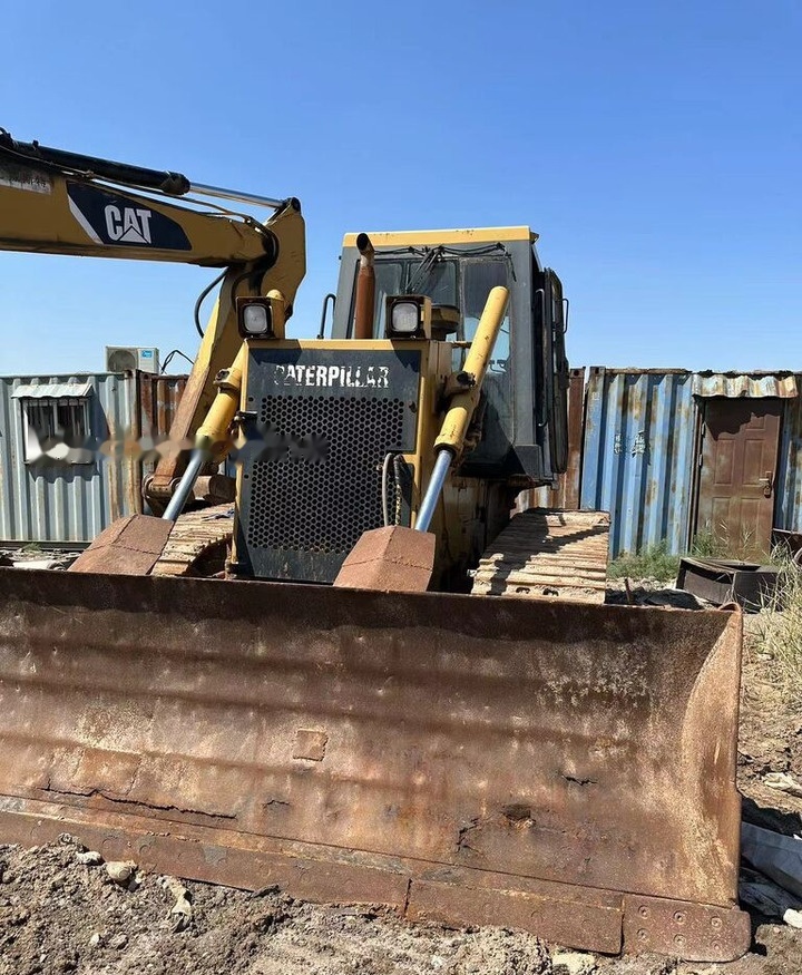 Caterpillar D6G-2 - Булдозер: снимка 1 Caterpillar D6G-2 - Булдозер: снимка 1