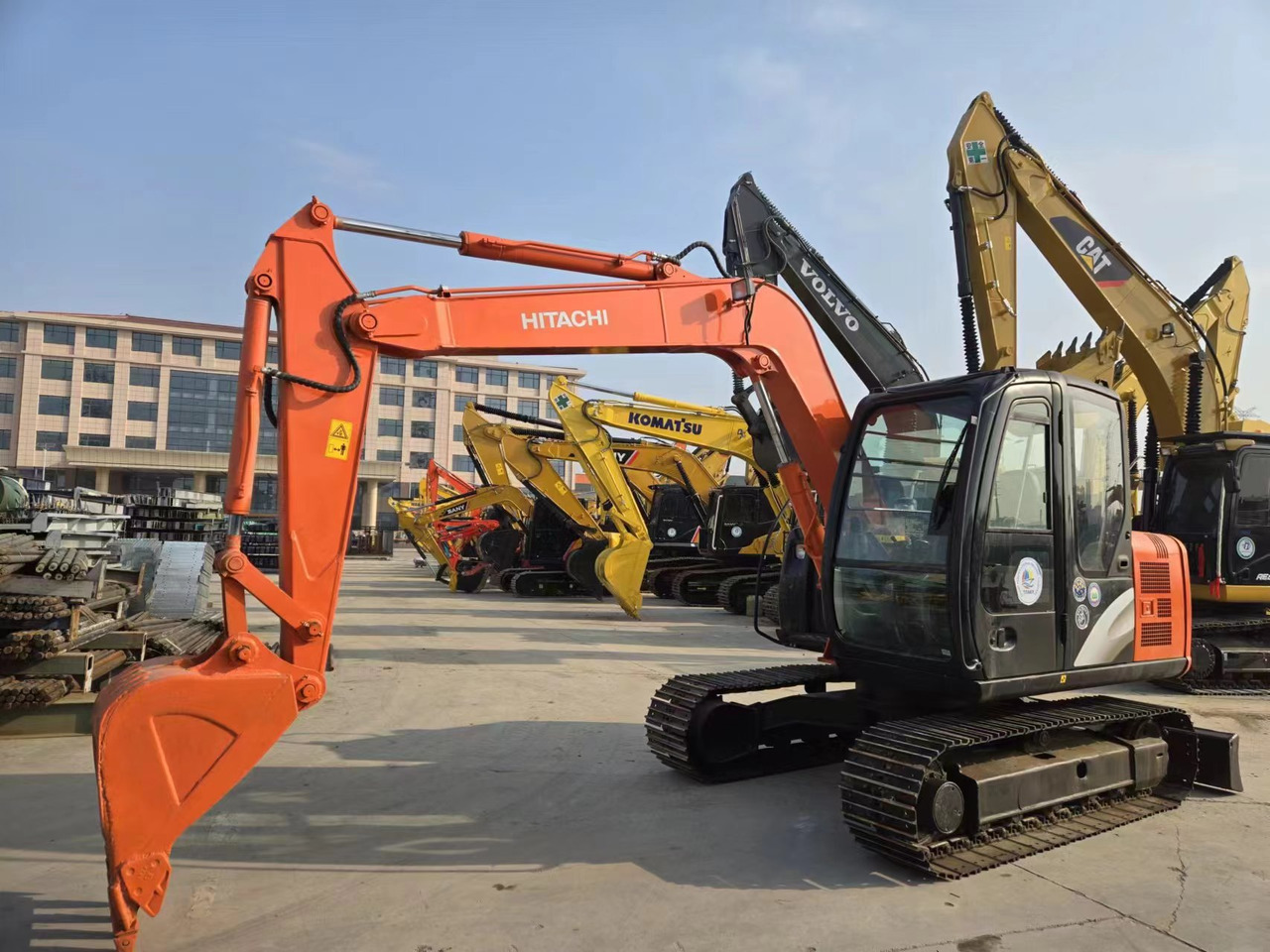 HITACHI ZX60 - Мини багер: снимка 5 HITACHI ZX60 - Мини багер: снимка 5