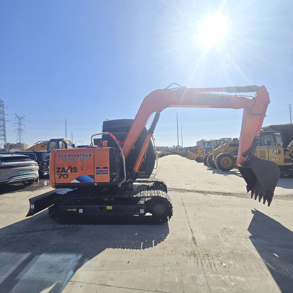 HITACHI ZX70 - Мини багер: снимка 5 HITACHI ZX70 - Мини багер: снимка 5