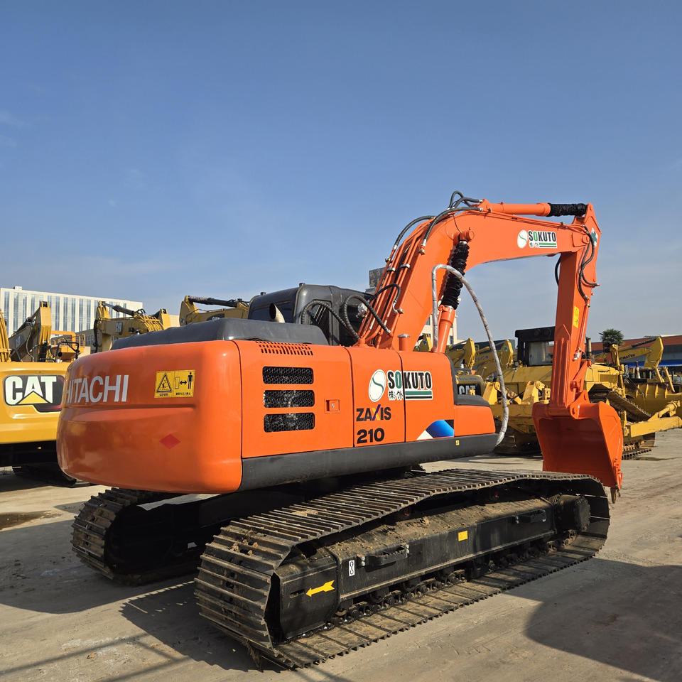 Багер Hitachi ZX210: снимка 6 Багер Hitachi ZX210: снимка 6