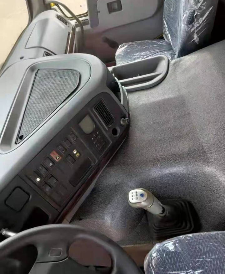 Самосвал камион Howo 375 6x4 Tipper Lorry: снимка 6