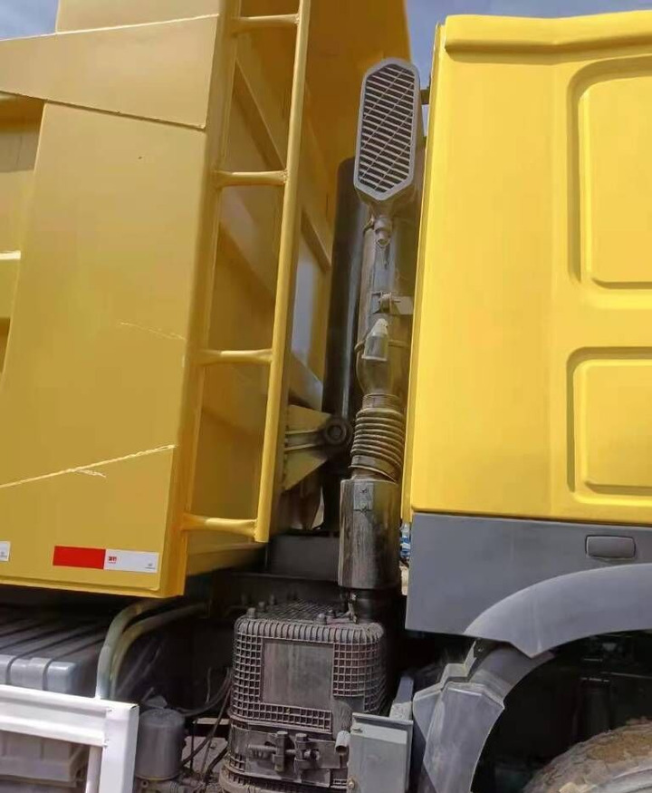 Самосвал камион Howo 375 6x4 Tipper Lorry: снимка 9