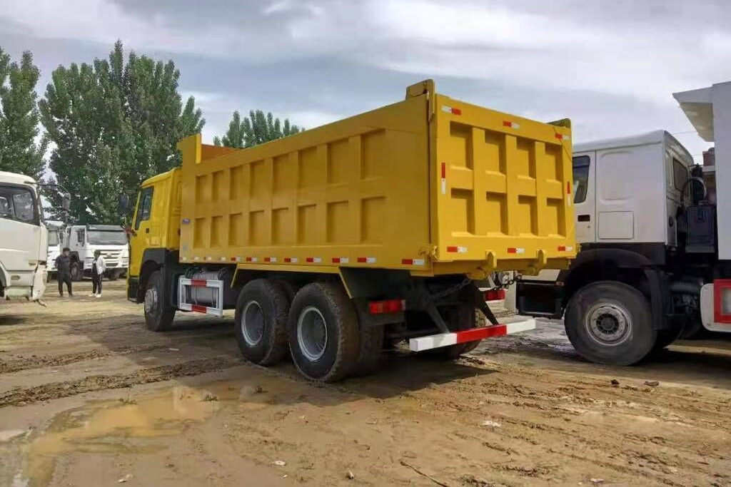 Howo 375 6x4 Tipper Lorry - Самосвал камион: снимка 2 Howo 375 6x4 Tipper Lorry - Самосвал камион: снимка 2