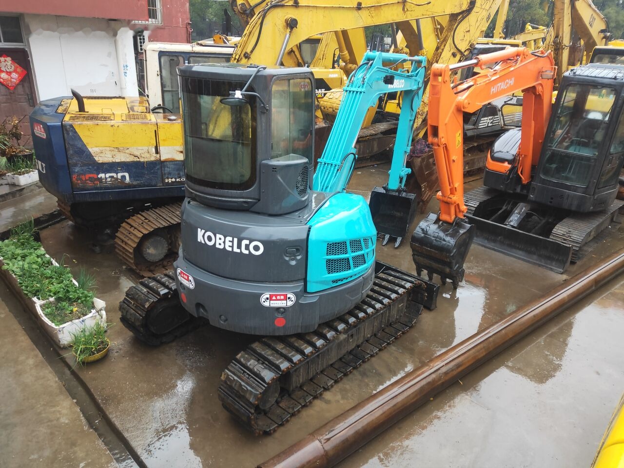 Kobelco SK55SR-5 - Мини багер: снимка 5 Kobelco SK55SR-5 - Мини багер: снимка 5