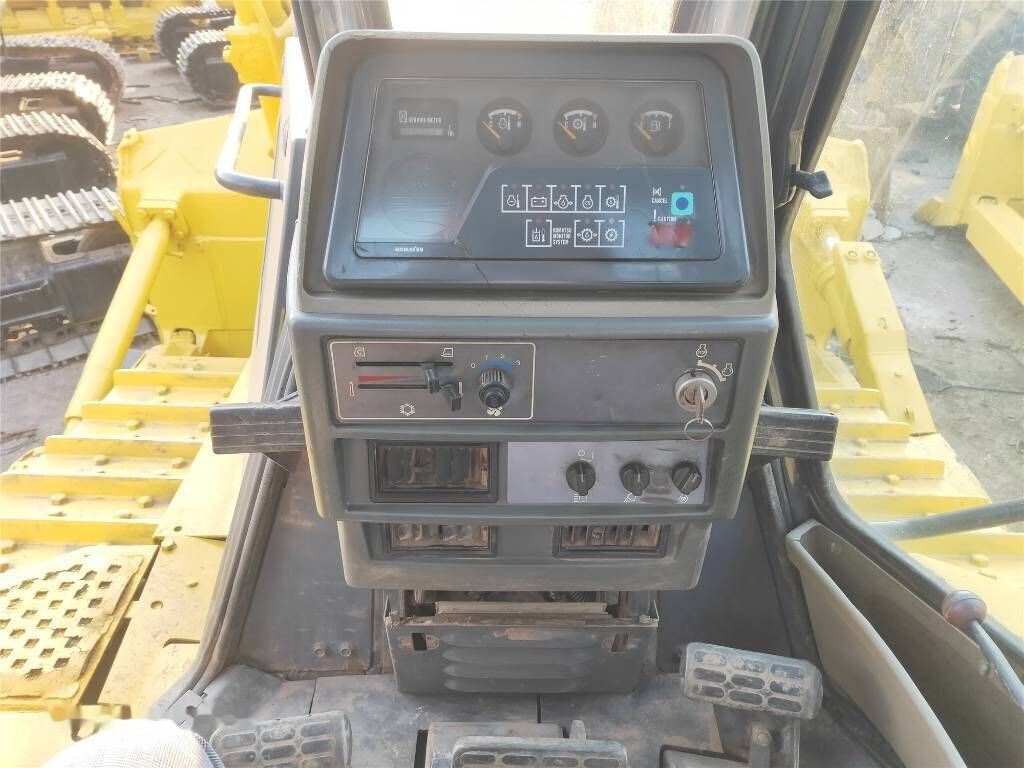 Komatsu D155AX-5 - Булдозер: снимка 4 Komatsu D155AX-5 - Булдозер: снимка 4