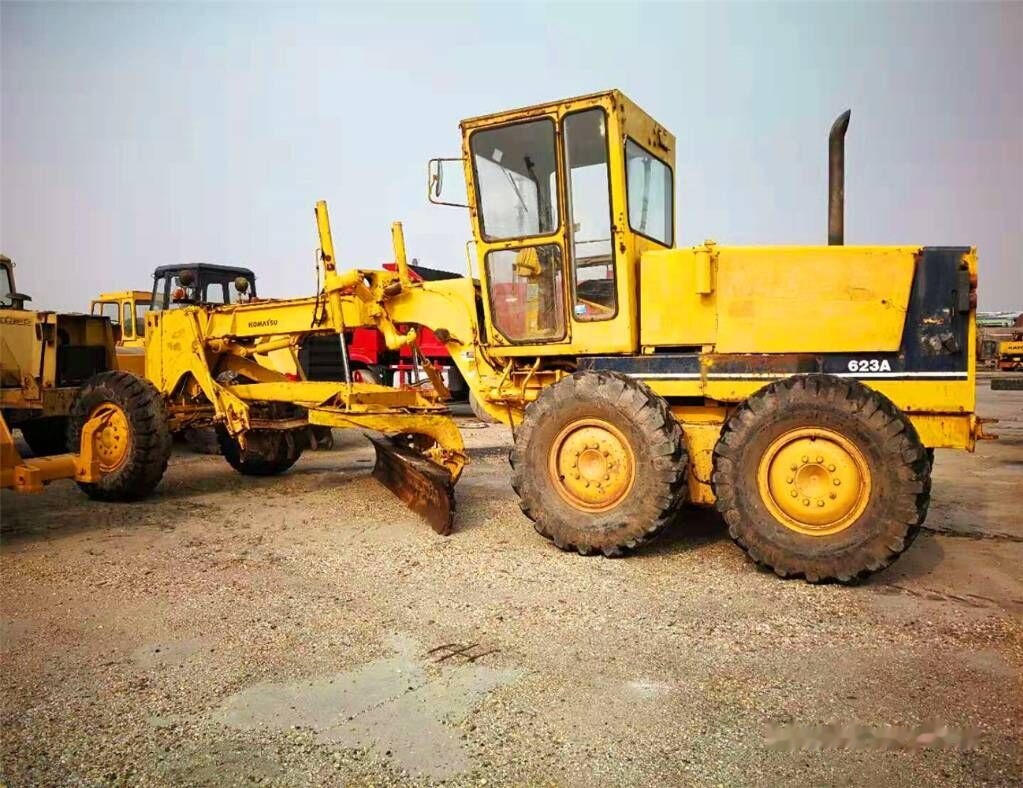 Komatsu GD623A - Грейдер: снимка 5 Komatsu GD623A - Грейдер: снимка 5