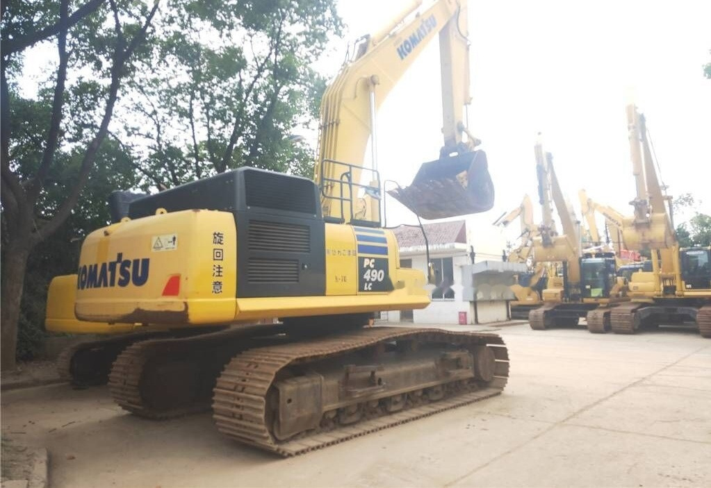 Komatsu PC490LC-10 - Верижен багер: снимка 2 Komatsu PC490LC-10 - Верижен багер: снимка 2