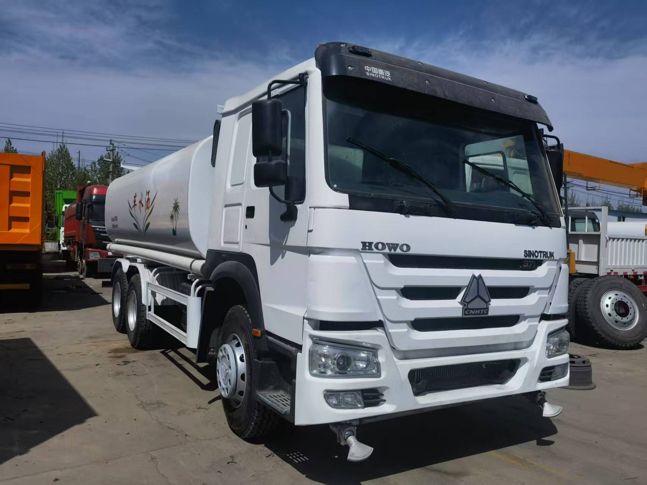 Sinotruk HOWO 371 6*4 Sprinkler truck - Комунална/ Специална техника: снимка 5 Sinotruk HOWO 371 6*4 Sprinkler truck - Комунална/ Специална техника: снимка 5