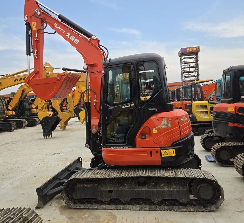 Kubota KX155-3 - Мини багер: снимка 2 Kubota KX155-3 - Мини багер: снимка 2