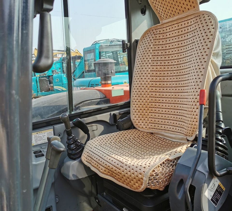 Kubota KX183-3 - Мини багер: снимка 2 Kubota KX183-3 - Мини багер: снимка 2