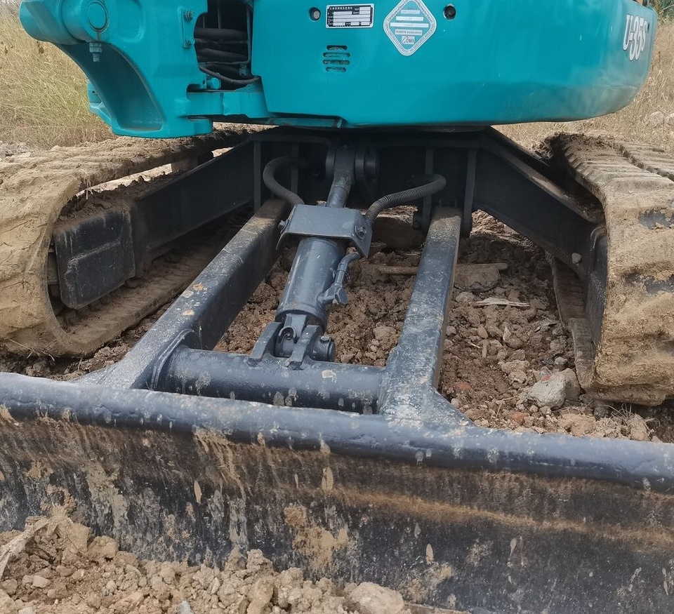 Kubota U35 - Мини багер: снимка 5 Kubota U35 - Мини багер: снимка 5