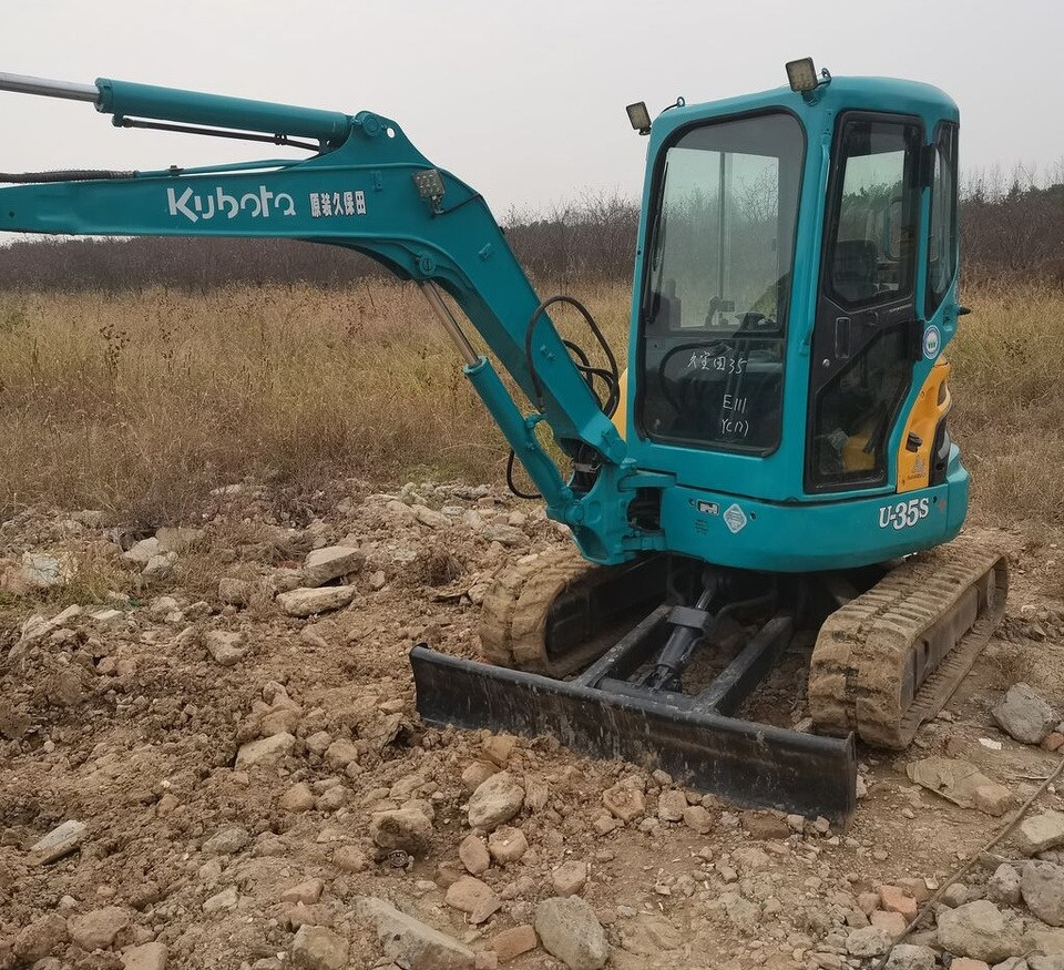 Kubota U35 - Мини багер: снимка 1 Kubota U35 - Мини багер: снимка 1