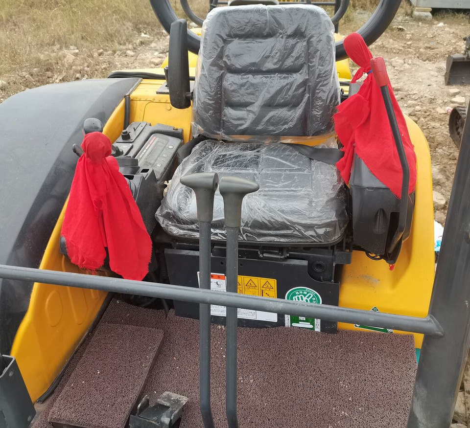 Kubota U35 - Мини багер: снимка 4 Kubota U35 - Мини багер: снимка 4
