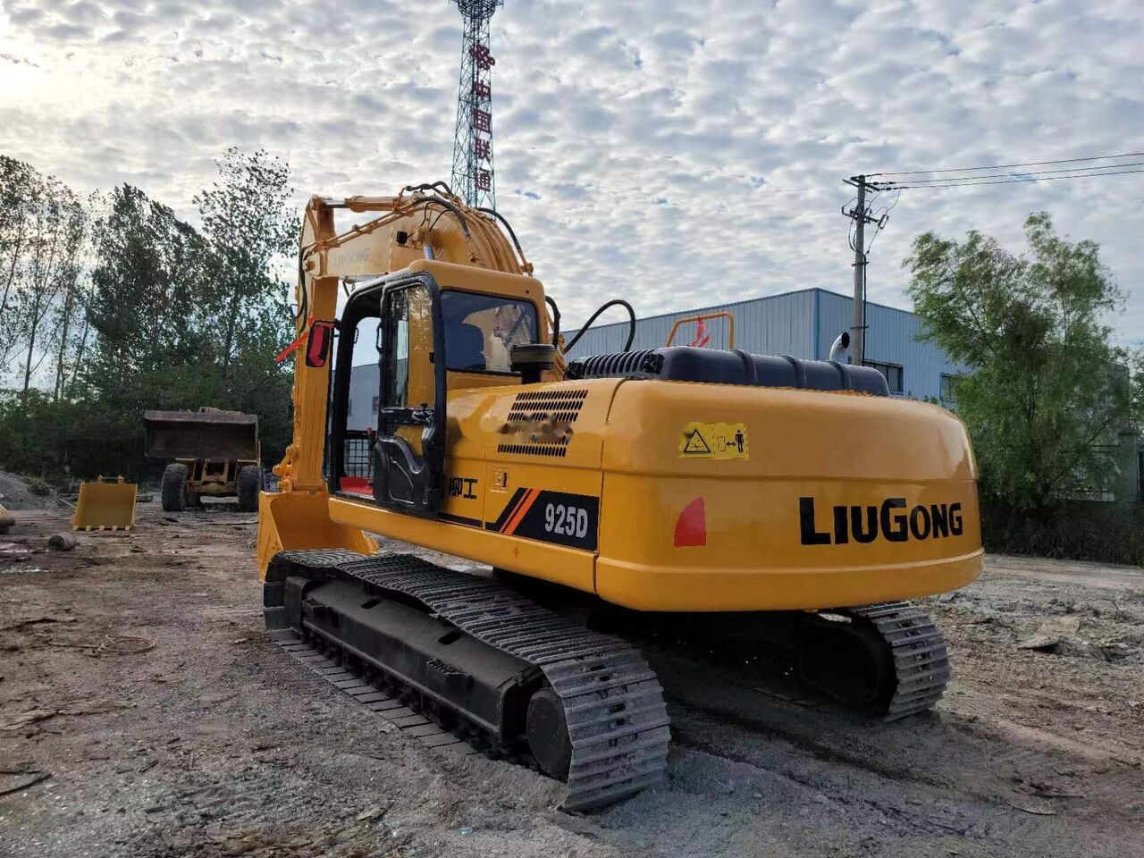 LiuGong 925D - Верижен багер: снимка 3 LiuGong 925D - Верижен багер: снимка 3
