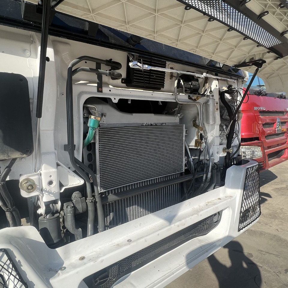 Sinotruk HOWO 371 6*4 Fence truck - Бордови камион: снимка 2 Sinotruk HOWO 371 6*4 Fence truck - Бордови камион: снимка 2