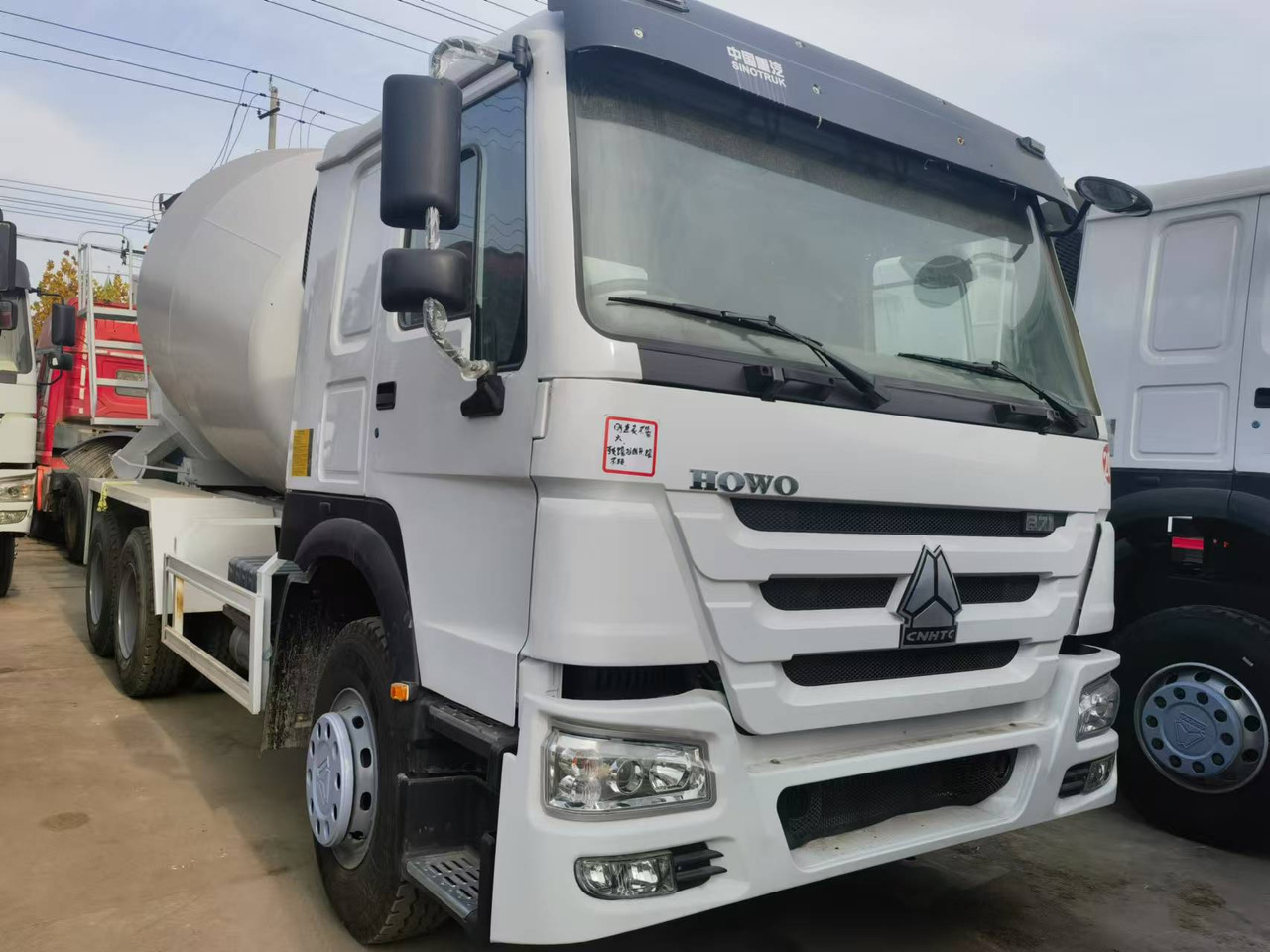 Sinotruk HOWO 371 Concrete mixer truck - Бетоновоз: снимка 1 Sinotruk HOWO 371 Concrete mixer truck - Бетоновоз: снимка 1