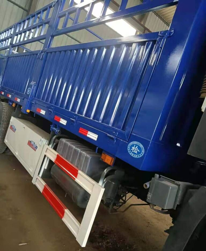 Камион фургон Sinotruk HOWO 375 6*4 Dump truck: снимка 6 Камион фургон Sinotruk HOWO 375 6*4 Dump truck: снимка 6