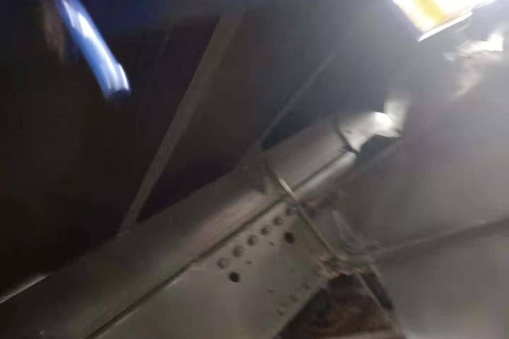 Камион фургон Sinotruk HOWO 375 6*4 Dump truck: снимка 7 Камион фургон Sinotruk HOWO 375 6*4 Dump truck: снимка 7