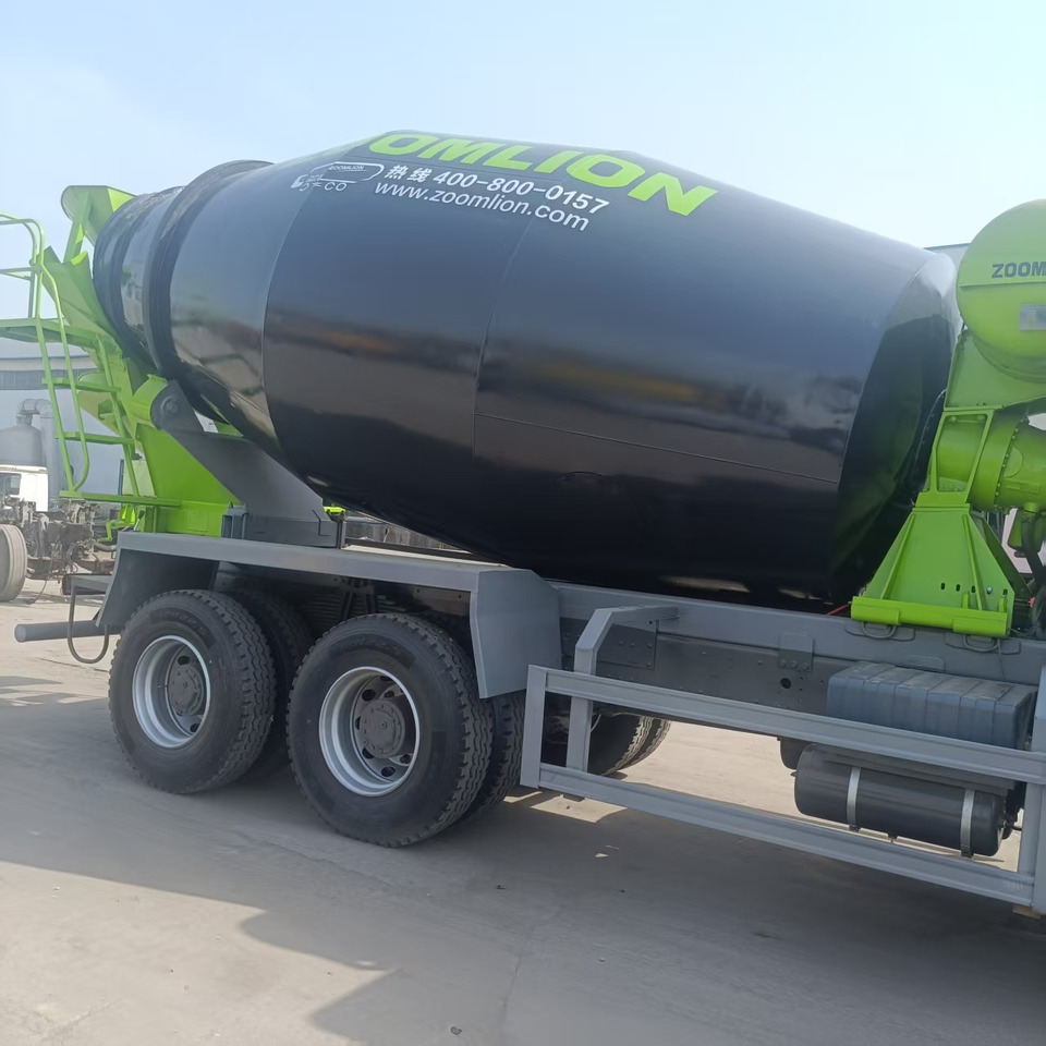 Sinotruk HOWO 6*4 Concrete mixer truck - Бетоновоз: снимка 4 Sinotruk HOWO 6*4 Concrete mixer truck - Бетоновоз: снимка 4