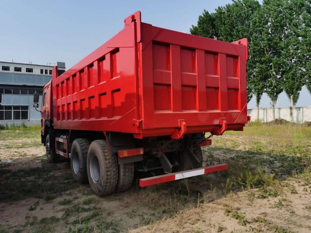 Sinotruk HOWO 6*4 Dump truck - Самосвал камион: снимка 2 Sinotruk HOWO 6*4 Dump truck - Самосвал камион: снимка 2
