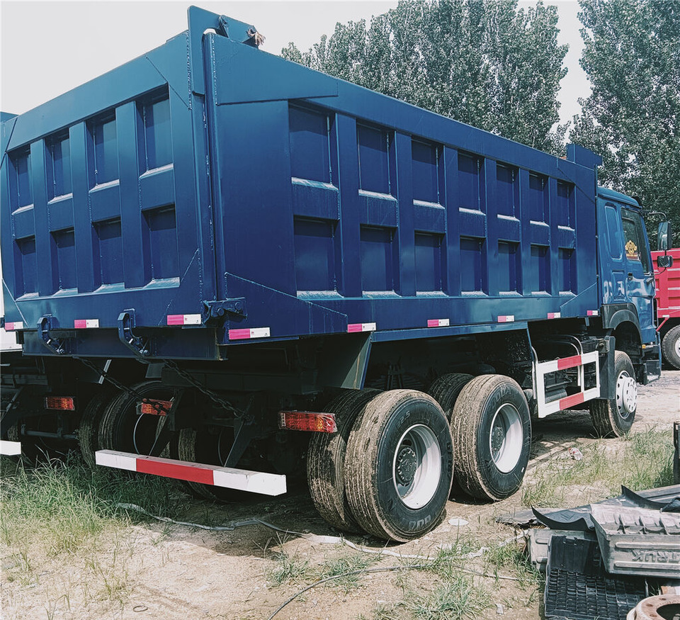 Sinotruk HOWO 6*4 Dump truck - Самосвал камион: снимка 3 Sinotruk HOWO 6*4 Dump truck - Самосвал камион: снимка 3