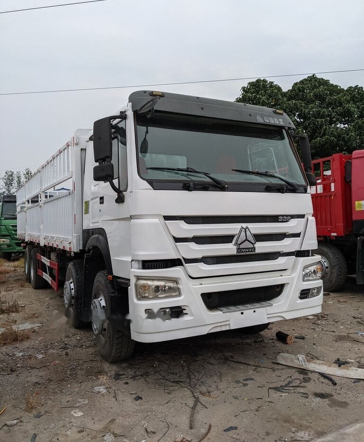 Sinotruk HOWO 8*4 Fence Truck - Бордови камион: снимка 1 Sinotruk HOWO 8*4 Fence Truck - Бордови камион: снимка 1