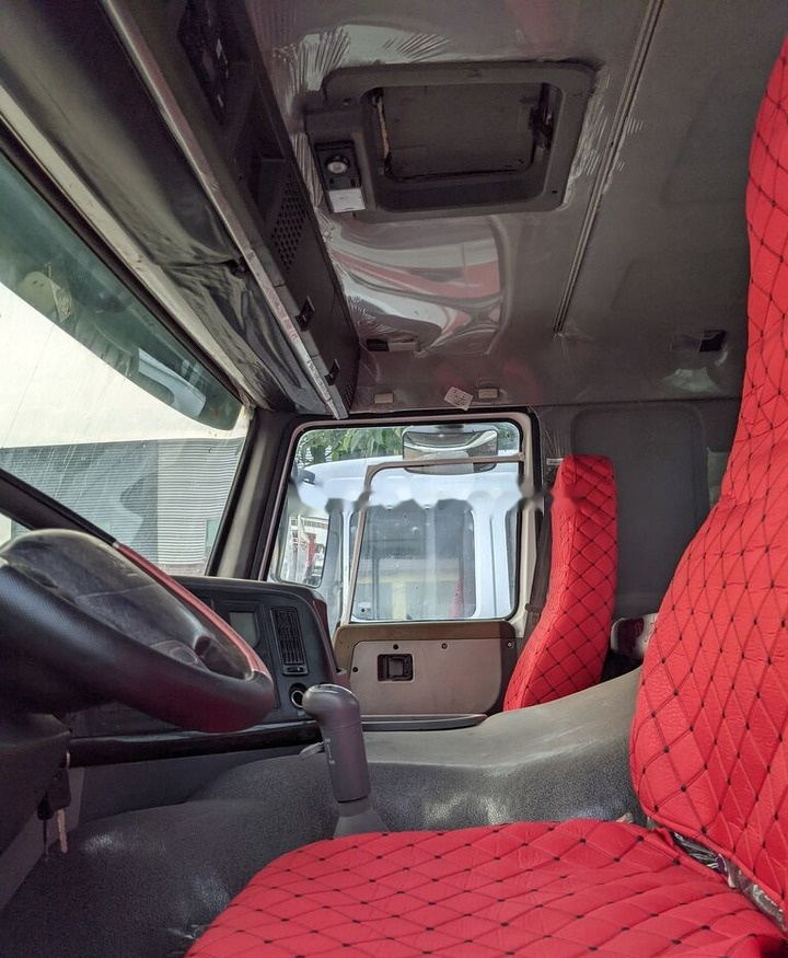 Sinotruk HOWO 8*4 Fence Truck - Бордови камион: снимка 4 Sinotruk HOWO 8*4 Fence Truck - Бордови камион: снимка 4