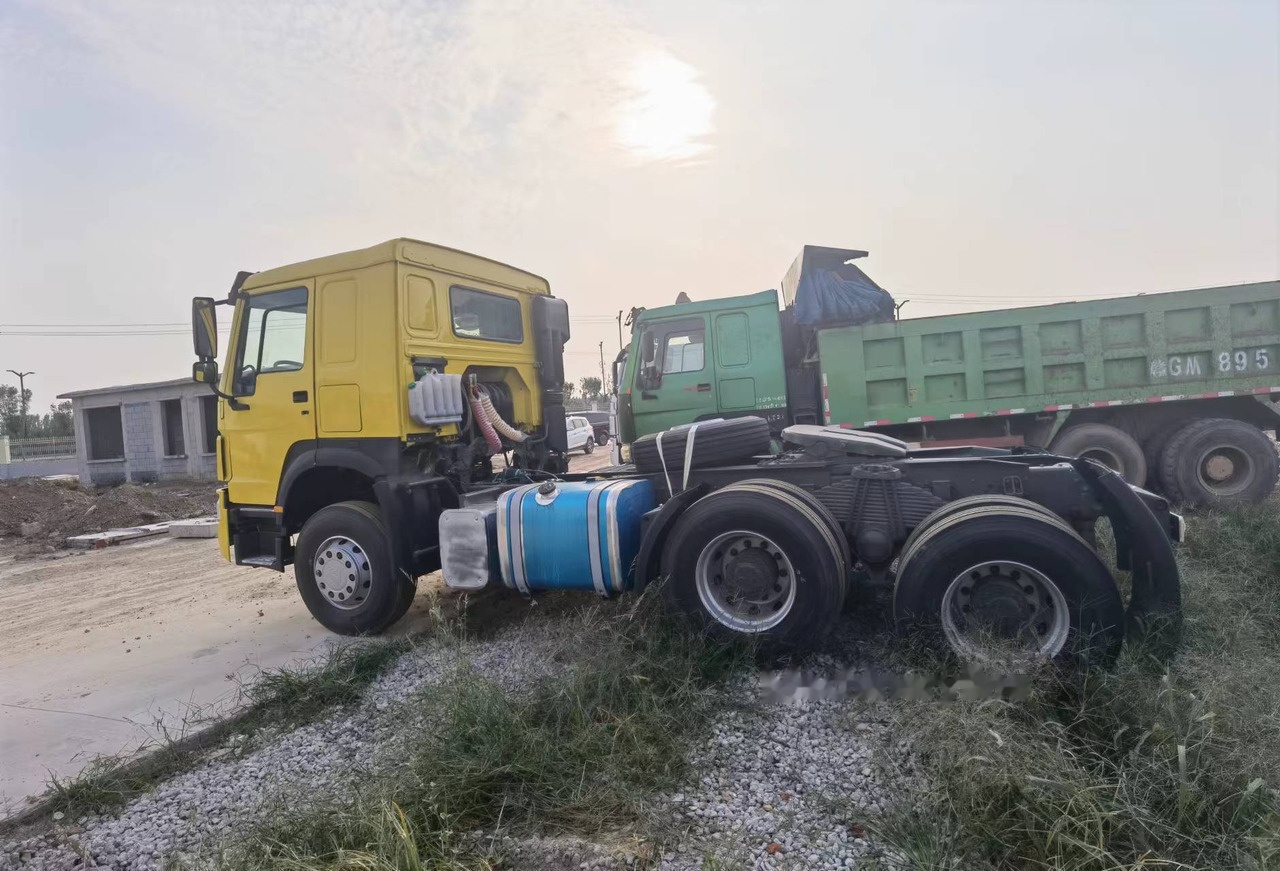 Sinotruk HOWO 371 Tractor - Влекач: снимка 5 Sinotruk HOWO 371 Tractor - Влекач: снимка 5
